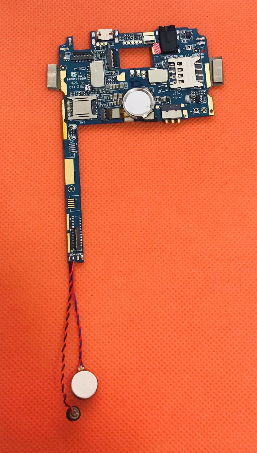 Бывшая в употреблении оригинальная материнская плата 1G ram + 16G rom для ZOPO Hero 2 MTK6737 quad