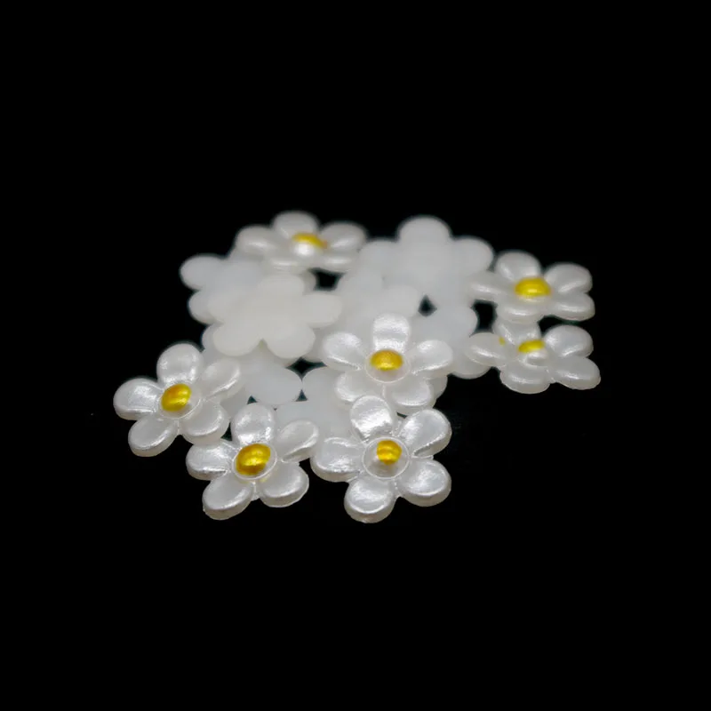 

SHINE 100pcs/lot 11mm White Five Petals Flower Shape Scrapbook Simulated Pearl Beads Sewing Buttons DIY Material Findings