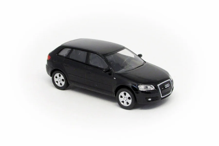 Кио шо 1: 64 Au di A3 Quattro бутик сплава автомобиля игрушечные лошадки для детей модель детской игрушки посылка