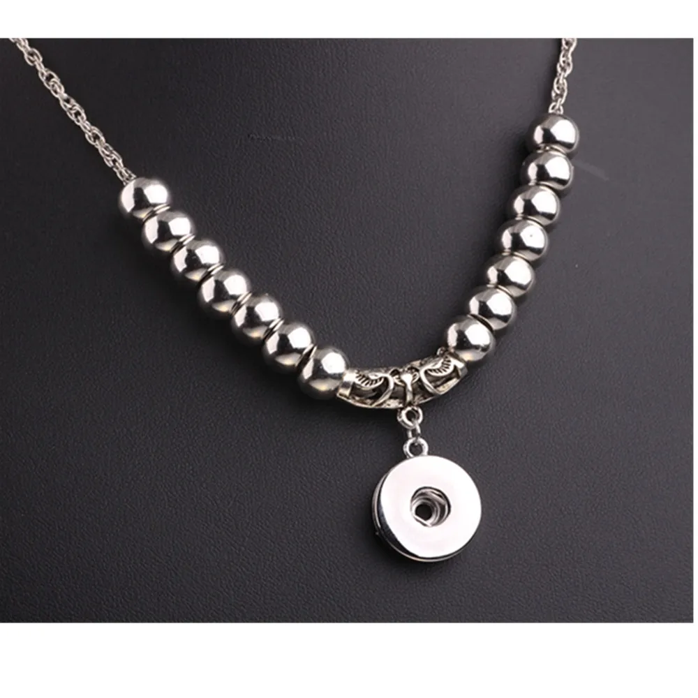 

Fashion Diy Snap Button Necklace Diy Snaps Interchangeable Jewelry Beads With 18mm Metal Button Pendant Link Chain Necklace