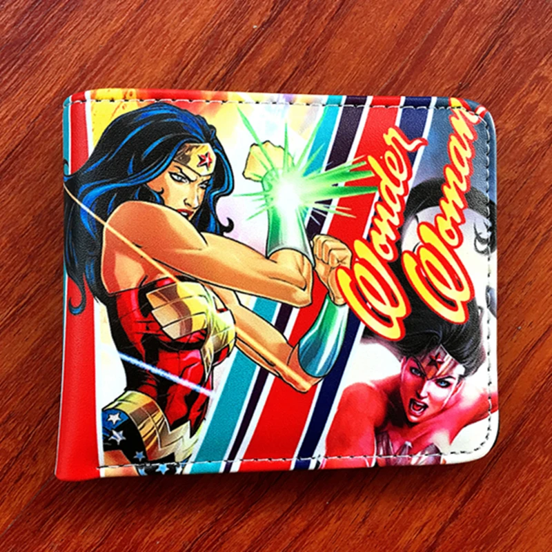 2018 Новое поступление Wonder Woman аниме цветной кожаный короткий кошелек Comics складной