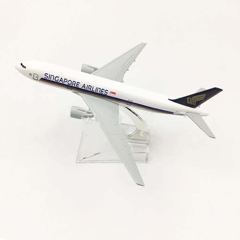 1/400 весы сплава модели самолетов Boeing 777 Singapore 16 см строгальные B777 модель дешевые
