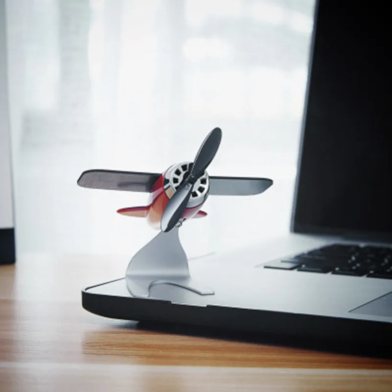 Автомобильный парфюм модель самолета с солнечной батареей освежитель воздуха