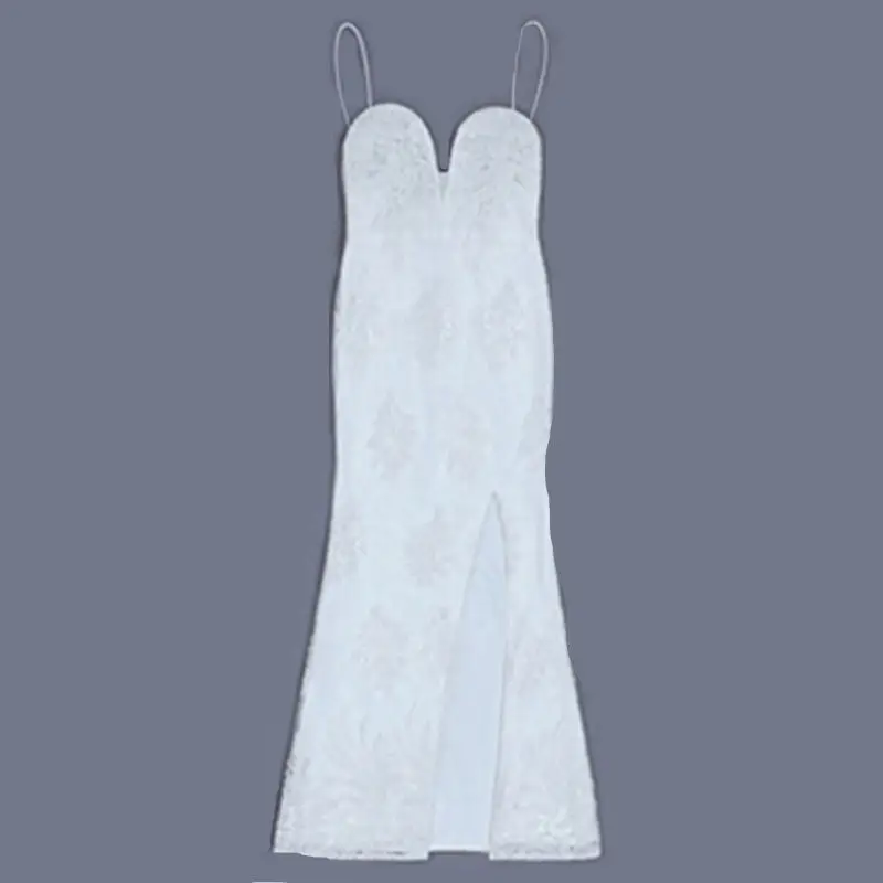 Женское вечернее платье с открытой спиной расшитое блестками v-образным вырезом