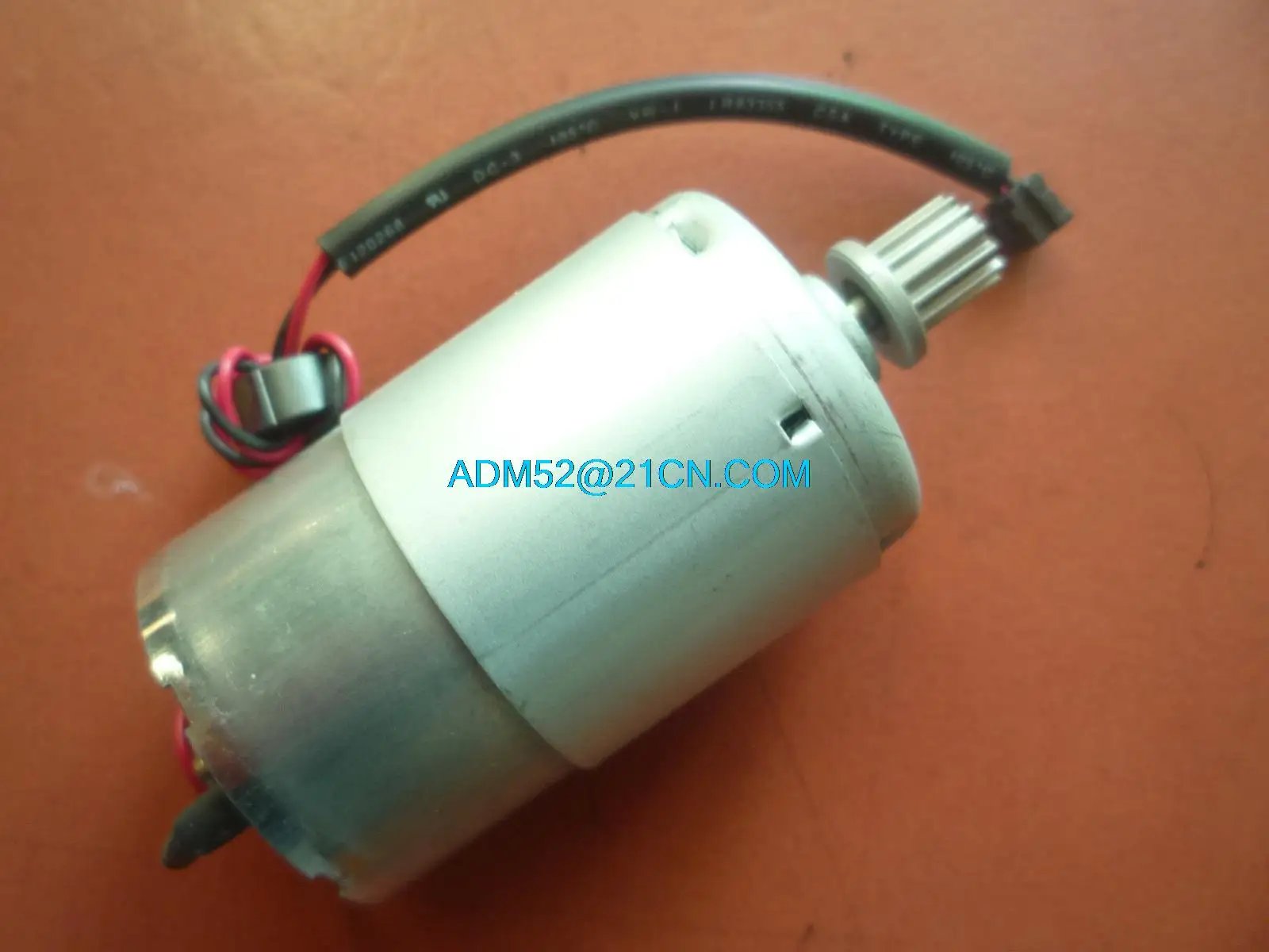 Оригинальный новый двигатель PF каретки двигателя для Epson R1400 1400 R1390 1390 T1100 T1110 L1300