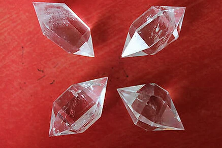 

4Pcs Natural Clear Quartz Crystal DT Wand Point Healing