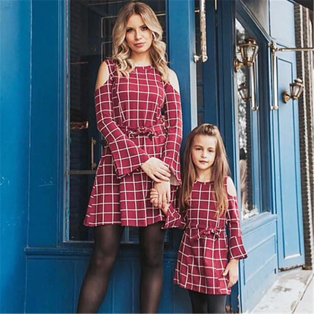 Платья для мамы и дочки Длинные платья Одежда Платье Одинаковые комплекты одежды