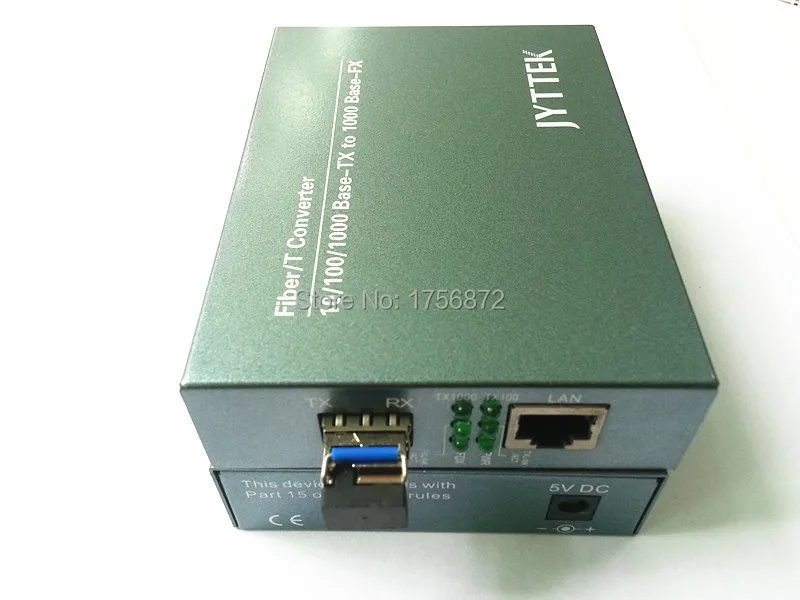 Волоконно оптический медиаконвертер 10/100/1000 м SFP внешний блок питания 20 км 1310 нм