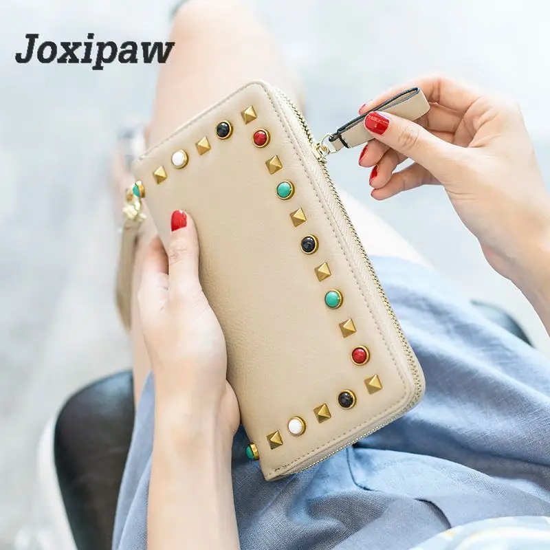 

2018 New Rivet Long Women Wallet Clutch Female Purse Carteira Women Leather Credit Card Holder Portemonnee Slim Phone Wallet