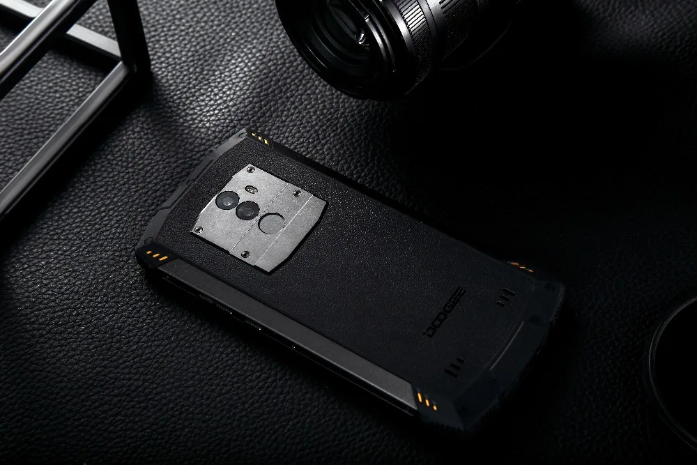 DOOGEE S55 Android 8,0 IP68 водонепроницаемый смартфон 5500 мАч 5," 4 Гб ОЗУ 64 Гб ПЗУ MTK6750T Восьмиядерный 13MP мобильные телефоны