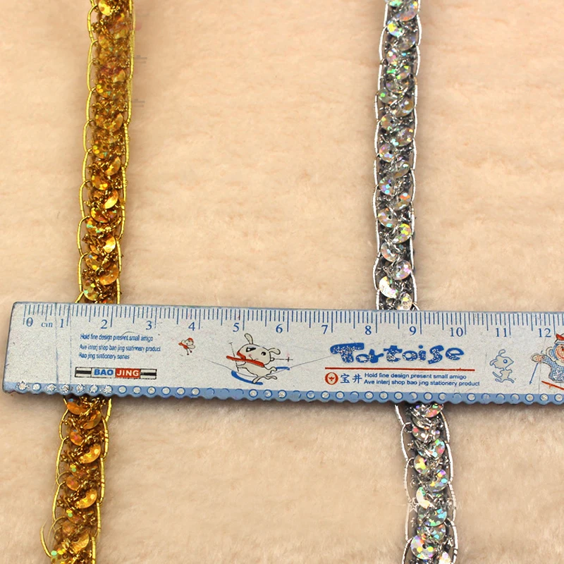 Лента с блестками золотистого и серебристого цветов 30 ярдов 1 см