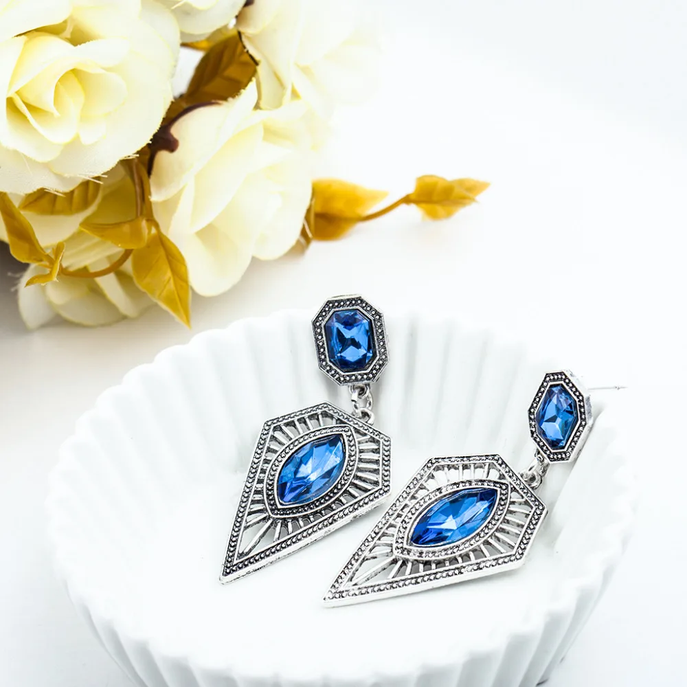 Украшенный синими кристаллами состоящий из сережек для женщин Серебряный Цвет