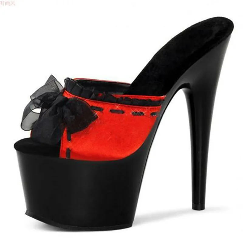Женские туфли с круглым носком закрытым для взрослых черные высотой 15 см обувь