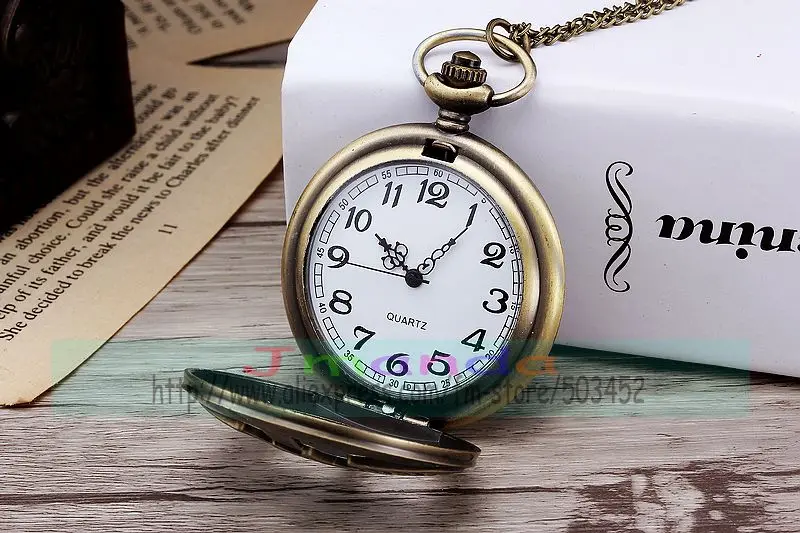 100 шт./лот летучая мышь стиль полые карманные часы ретро дизайн кварцевые