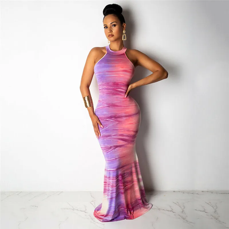 Женское длинное платье в стиле бохо пляжное без рукавов с принтом на бретельках и