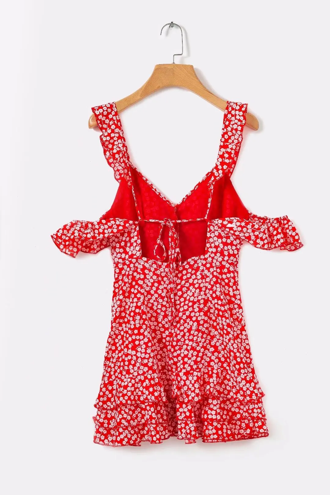 Сексуальное мини-платье с v-образным вырезом и цветочным принтом короткое летнее