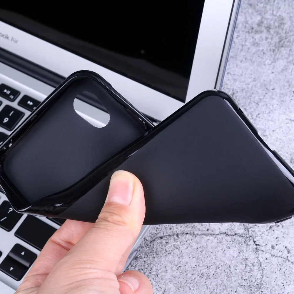 Black silicone case Чехол-книжка для UMIDIGI F1 A3 Z2 S3 One Pro Max, чехол-книжка UMIDIGI S2 Lite из искусственной кожи, чехол-подставка для телефона - Цвет: Black silicone case