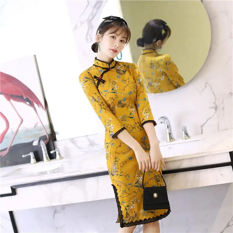 Высококачественная элегантная замшевая ткань Qipao китайское народное женское Повседневное платье с рукавом три четверти С Принтом Короткое платье Cheongsam S-2XL - Цвет: Цвет: желтый
