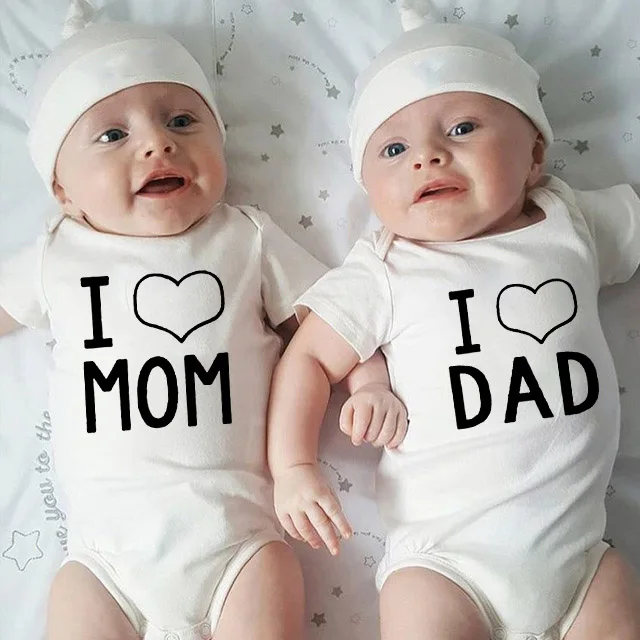 I Love Mom (Я люблю маму и Dad Новинка для новорожденных одежда малышей маленьких