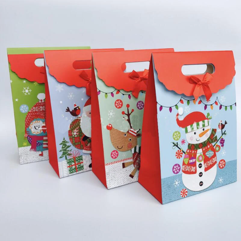 

10pcs/lot Cartoon Snowman Flip Glue Buckle Paper Bag Wedding Birthday Party Chocolate Cookies Candy Bags Christmas Gift Bags