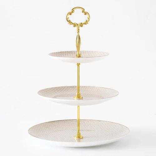 Three-layer disc A Роскошная кофейная чашка Пномпень, Европейский Креативный элегантный английский вечерний чайный сервиз, керамический Американский трехслойный тарелка для закусок - Цвет: Three-layer disc A