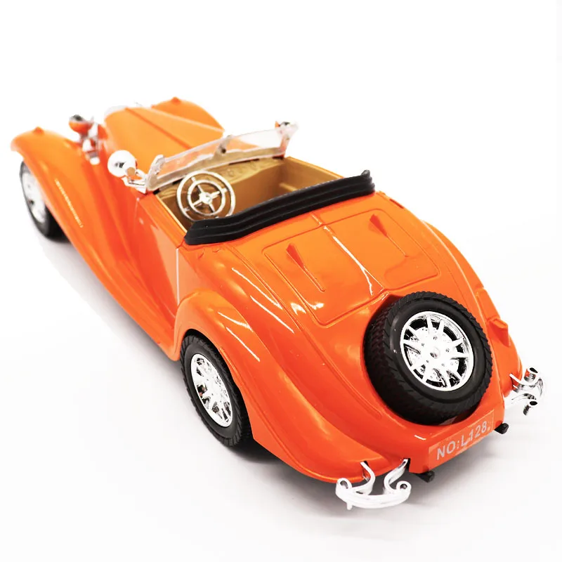 1:20 Model Toy Classical Plastic Car Old Vintage Gran Torino Diecast for Kids Children Boys Gift Christmas Gifts |