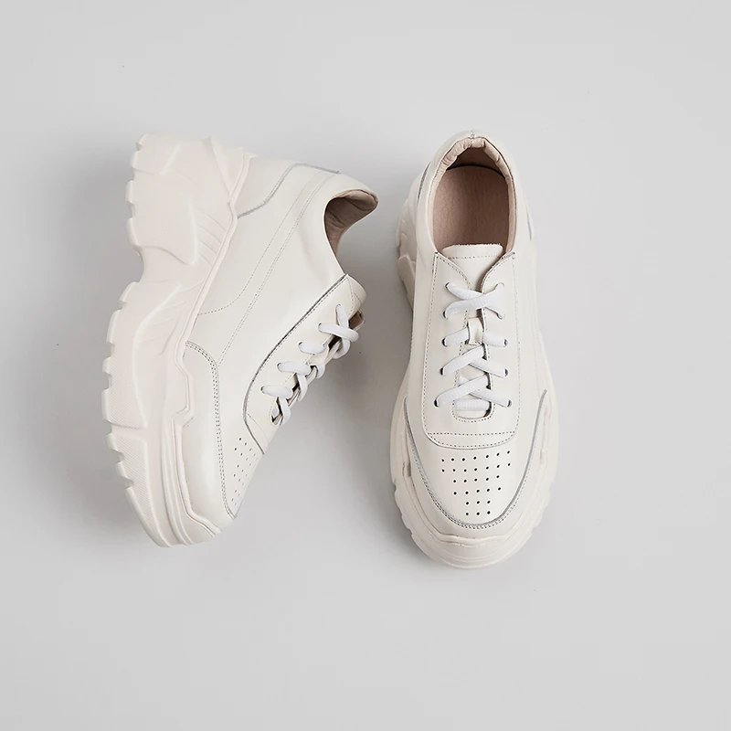 ISNOM из коровьей кожи Женские туфли лодочки круглый носок обувь Dorky папа подошвой