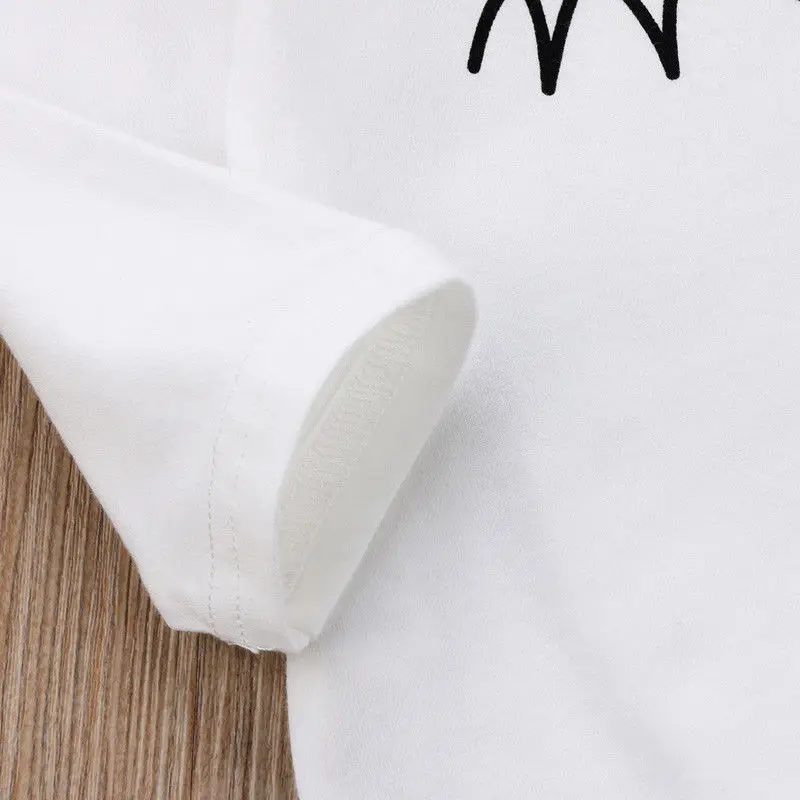 Детский комбинезон молочно-белого цвета для новорожденных мальчиков и девочек