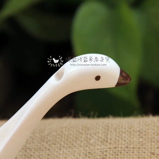 Милый Little Swan белая керамическая творческий Горячий горшок ложка экспорт посуда