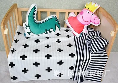 as picture 3pcs Хлопок, Комплект постельного белья для малышей, кроватка, 3 шт., простыня, пододеяльник, наволочка, медведь, кот, лиса, черный, белый, плюс узор для девочек, постельные принадлежности для мальчиков - Цвет: as picture 3pcs