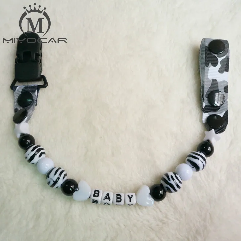 Персонализированные любое имя белый и черный бисер ручной работы соски