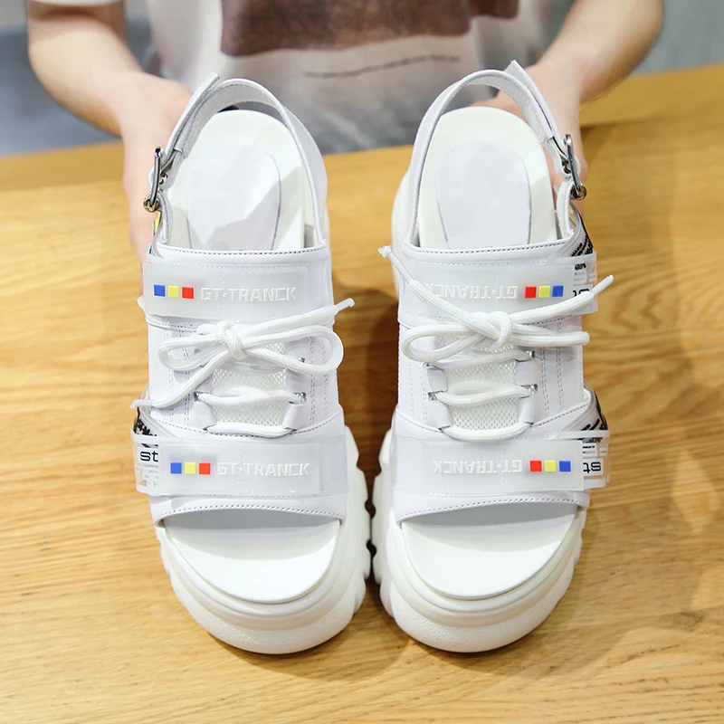 Женские сандалии с открытым носком удобные босоножки на Плоском Каблуке 8 см