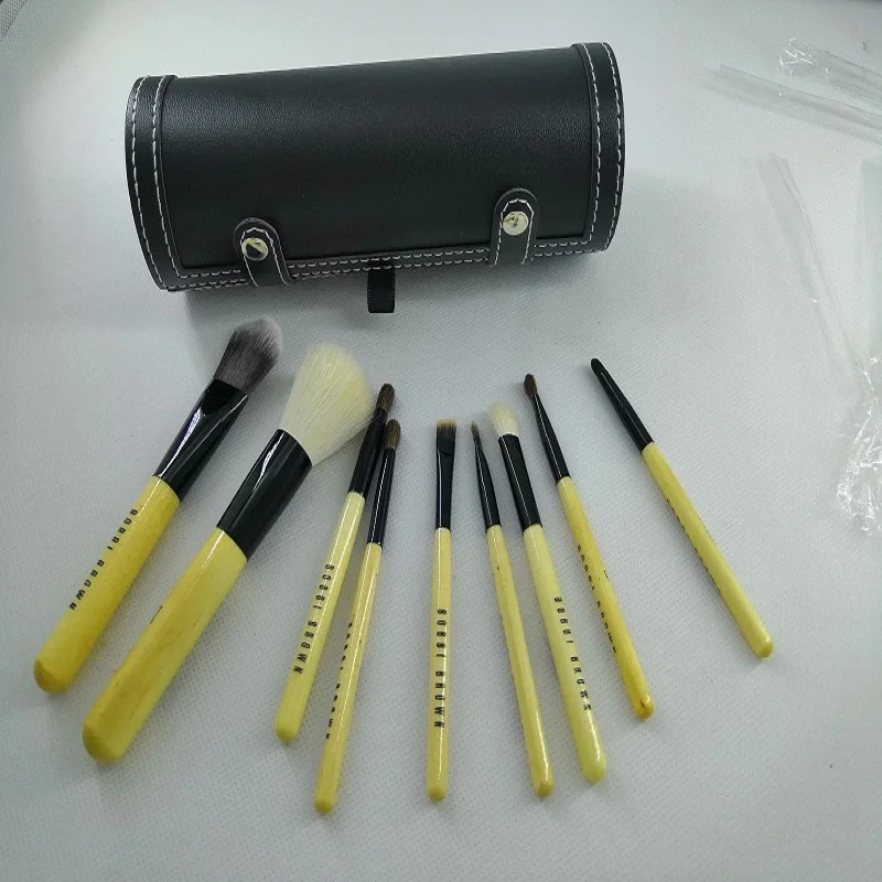 

2021new Cylinder Wool makeup brush Professional Wood Handle Foundation Lips Cosmetics Makeup Brush with Holder Cup Case 9pcs/set