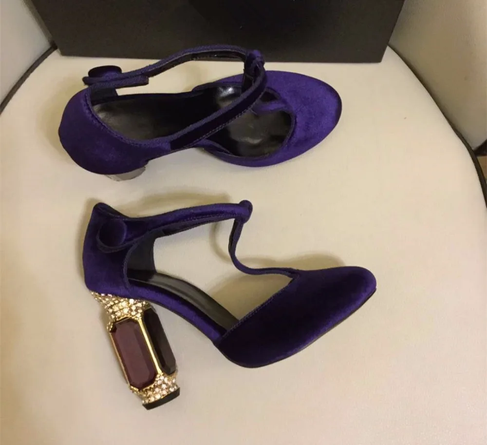 Женские бархатные туфли на высоком каблуке шикарные с Т образным ремешком