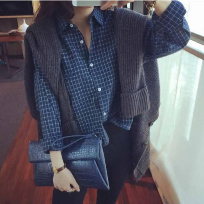 COCKCON Fashion women's Retro Temperament Check Printed Loose Lapel Shirt long-sleeved Casual Wild Top V3 |