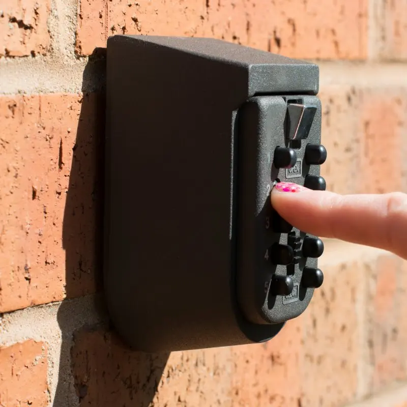 Металлический ящик для хранения ключей с креплением на стену из цинкового