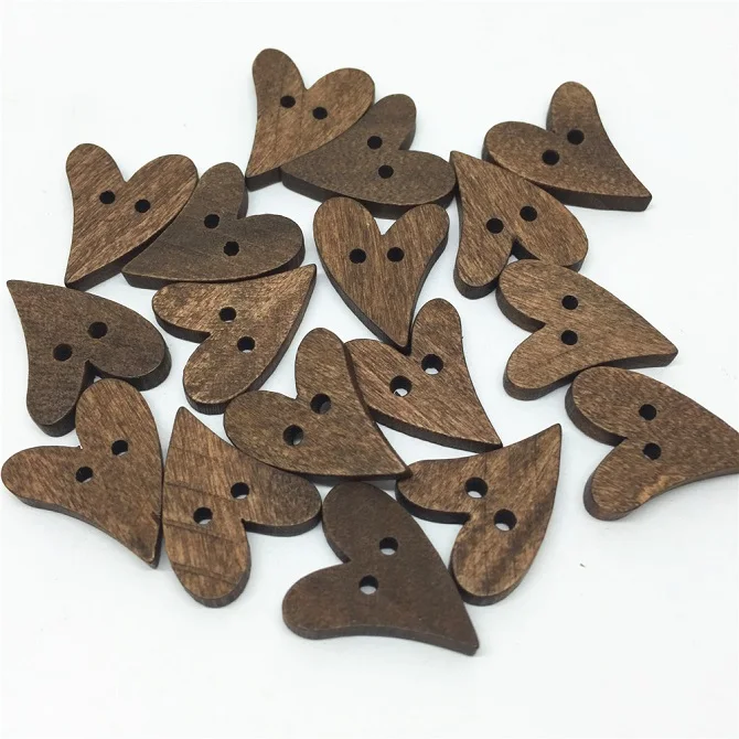 17x19mm brown 50 шт. в форме сердца деревянные пуговицы 2 отверстия Вышивание интимные аксессуары украшения для семейного альбома Свадебные визитные 13 дизайн - Цвет: 17x19mm brown