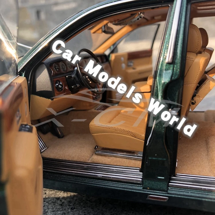 Литая под давлением модель автомобиля для Kyosho Phantom EWB (зеленый) 1:18 + маленький