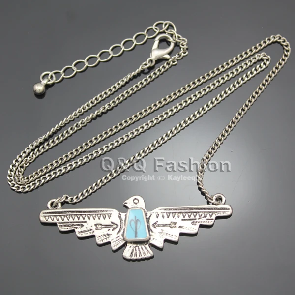 Винтажное посеребренное ожерелье с подвеской в виде орла из индейки и синего