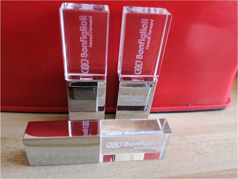 Изготовленный на заказ логотип Кристалл Usb2.0 флэш-накопитель памяти фотография подарок 2 ГБ 4 ГБ 8 ГБ 16 ГБ 32 ГБ высокоскоростной Кристалл Стекло Usb Flash