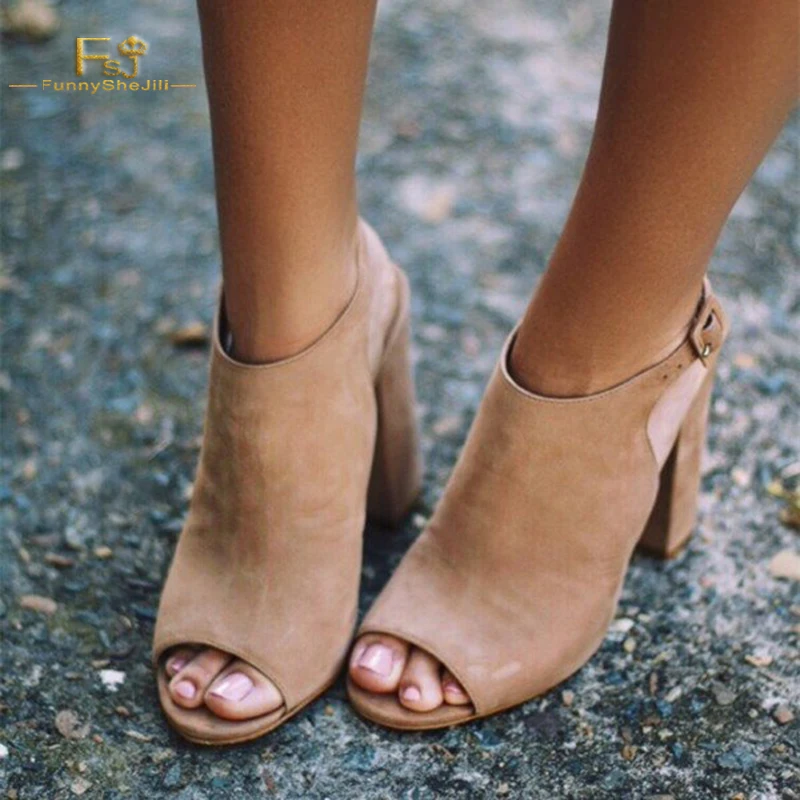 Модные ботинки ручной работы цвета хаки на массивном каблуке замшевые ботильоны