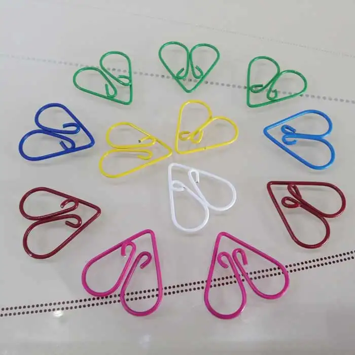 Как сделать закладку из скрепки. Как сделать сердечко из скрепки. Как сделать закладку из скрепки. Сердечко из скрепки пошагово. Скрепка украшение.