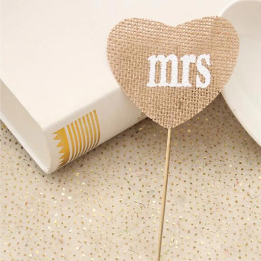Фото Home and Outdoor Banner Decor with Stick - Mr Mrs Party Decoration Ornaments for Wedding 2 pieces B441 Дом и сад Home and Outdoor Banner Decor with Stick - Mr Mrs Party Decoration Ornaments for Wedding 2 pieces B441 Дом и сад