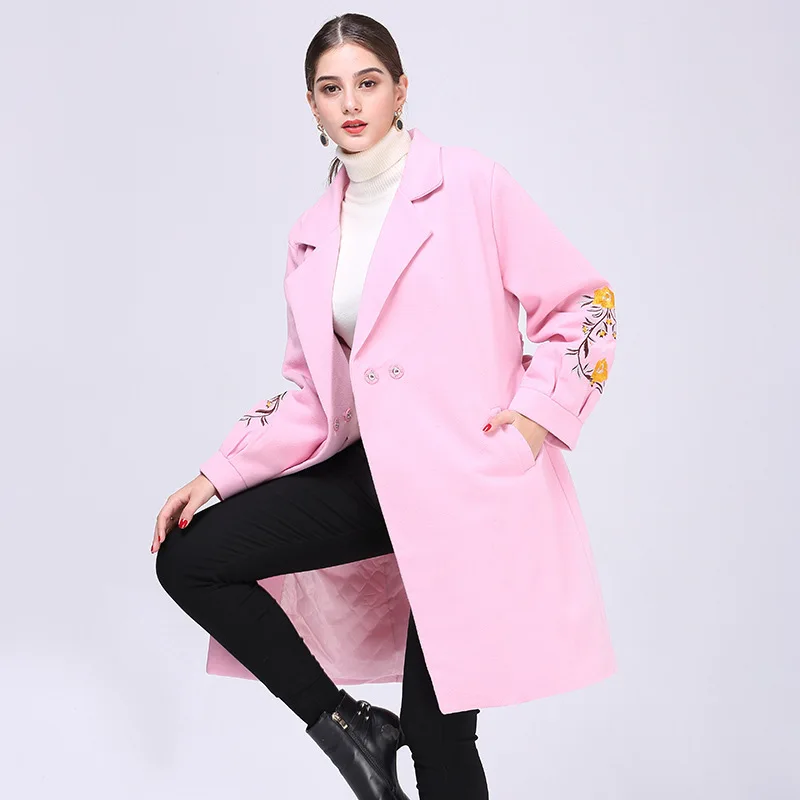 

2018 Spring And Autumn New Pattern Embroidery Loose Coat Woman Long Fund Self-cultivation Woollen Windbreaker Woolen Loose 9544
