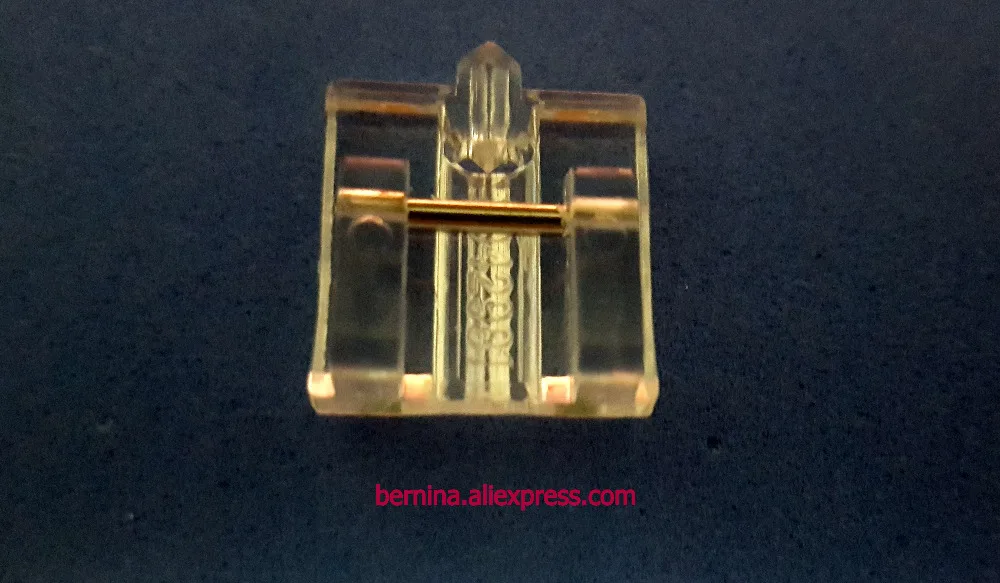 Пластик и металл невидимых застежек молний (прижимная лапка домашняя деталь