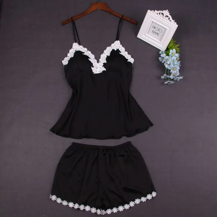 Пижама женская шелковая сатиновая без рукавов + шорты нижнее белье с