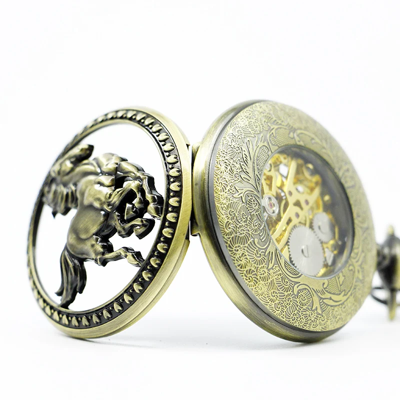 Fashionable Luxury Racehorse Hollow Relief Mechanical Pocket Watch Retro Steampunk Fob Chain Manual Winding Digital Clock Gift