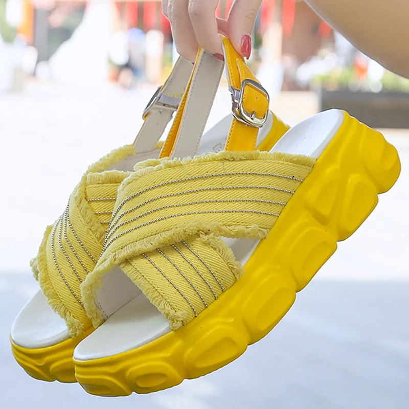 HEE GRAND/спортивные сандалии Летняя обувь женская повседневная модные шлепанцы