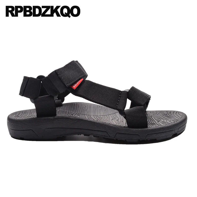 Мужские повседневные сандалии гладиаторы черные водонепроницаемые дышащие в