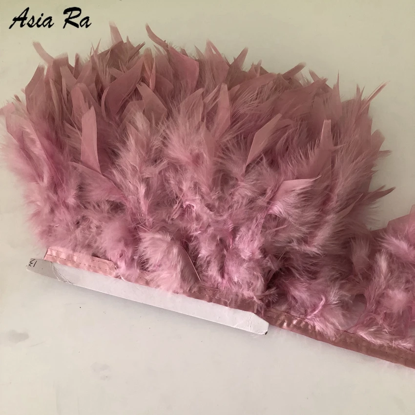 Кожаная фиолетовая пушистая красивая юбка с бахромой и перьями индейки 10 метров
